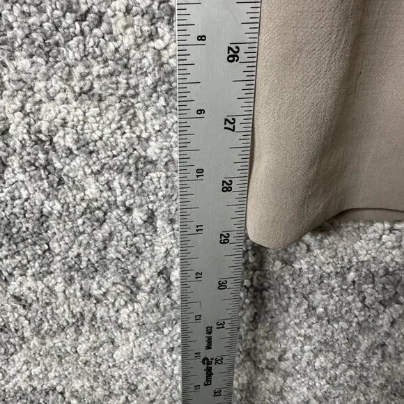 Aritzia Effortless Pants Womens 0 Short Beige Crepe Pleated Dress Trousers - Picture 5 of 8